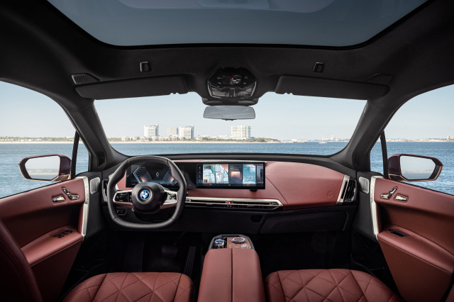 2022 BMW iX 2022 BMW iX