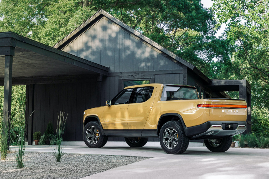 Rivian R1T Configurator Reveals $10,000 Premium For 400+ Mile Range In ...