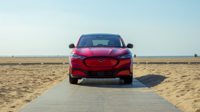 2021 Ford Mustang Mach-E 2021 Ford Mustang Mach-E
