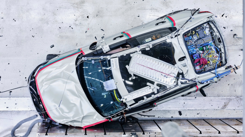 Polestar 2 crash test Polestar 2 crash test