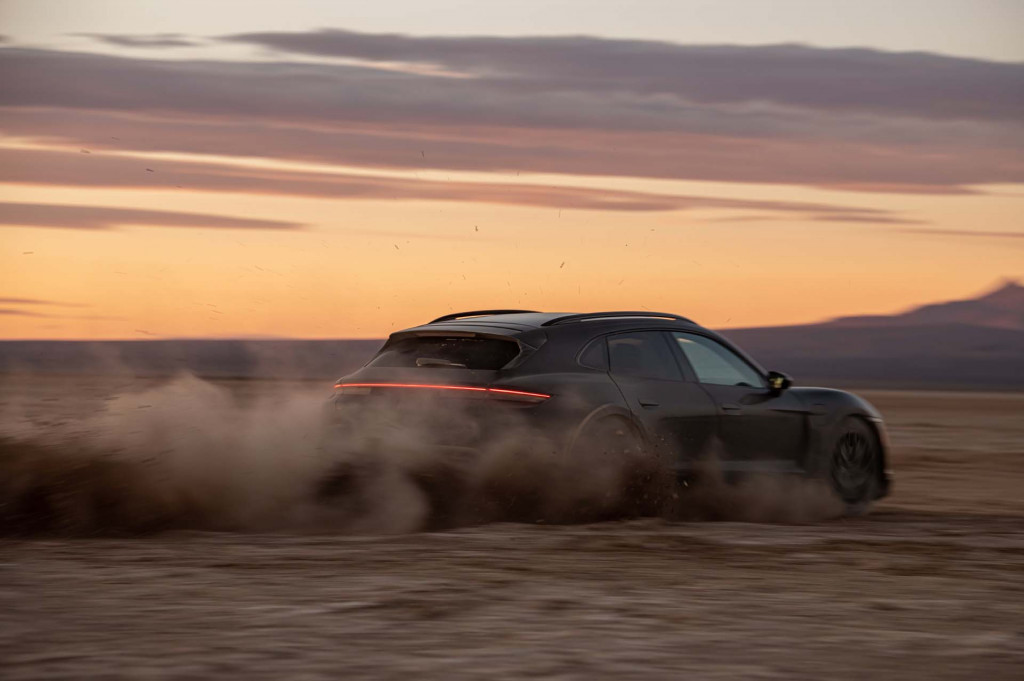 2021 Porsche Taycan Cross Turismo 2021 Porsche Taycan Cross Turismo