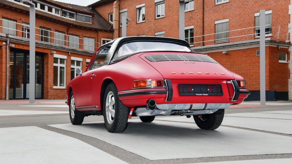 1967 Porsche 911 S Targa restored by Porsche Classic Factory Restoration 1967 Porsche 911 S Targa restored by Porsche Classic Factory Restoration