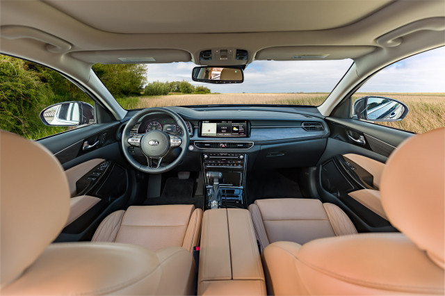 2020 Kia Cadenza 2020 Kia Cadenza