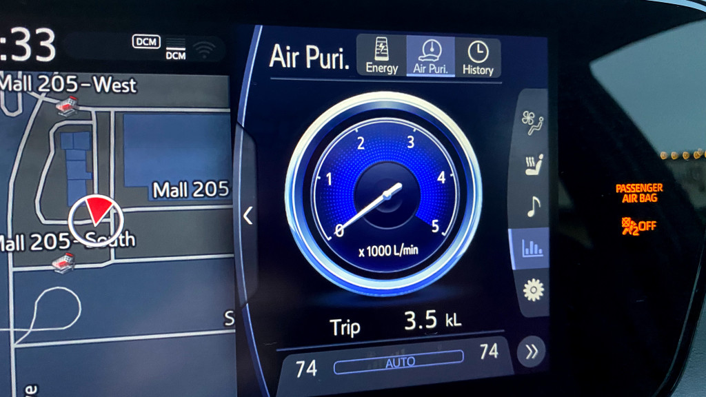 Air purification displays - 2021 Toyota Mirai Air purification displays - 2021 Toyota Mirai