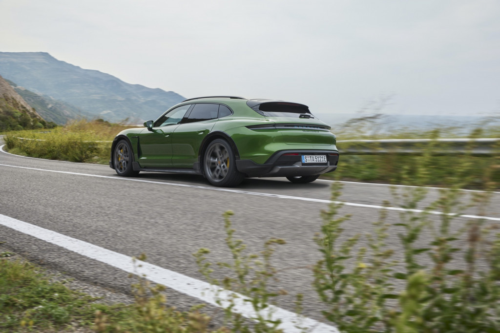 2021 Porsche Taycan Cross Turismo 2021 Porsche Taycan Cross Turismo