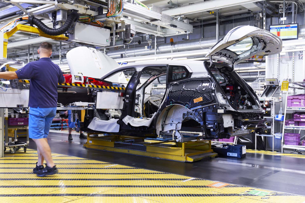BMW iX production - Dingolfing BMW iX production - Dingolfing
