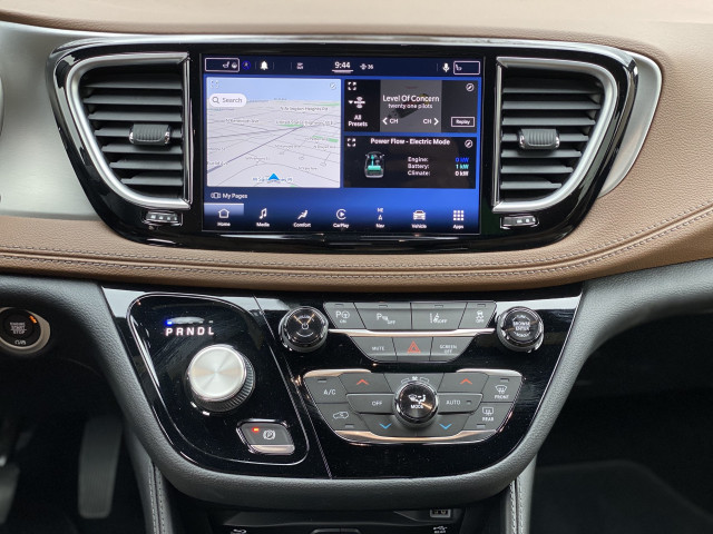 2021 Chrysler Pacifica Hybrid 2021 Chrysler Pacifica Hybrid