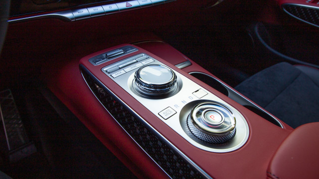 2022 Genesis GV70 2022 Genesis GV70