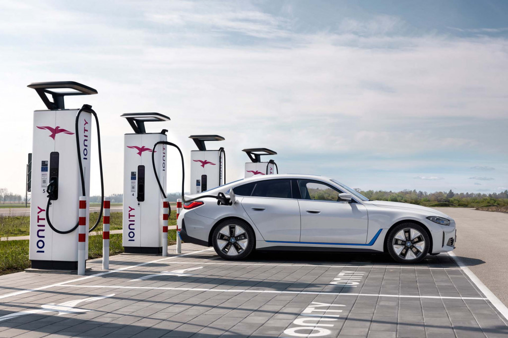 2022 BMW i4 eDrive40 2022 BMW i4 eDrive40