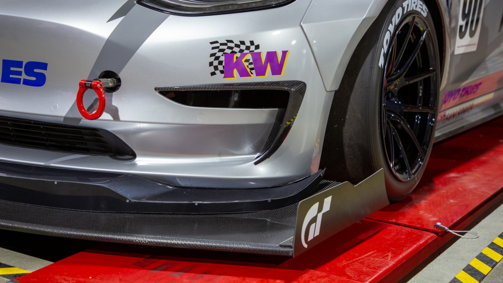 Evasive Motorsports Model 3 Evasive Motorsports Model 3