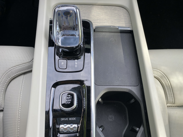 2021 Volvo XC60 Recharge T8 Inscription 2021 Volvo XC60 Recharge T8 Inscription
