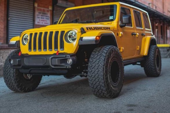 a yellow jeep wrangler