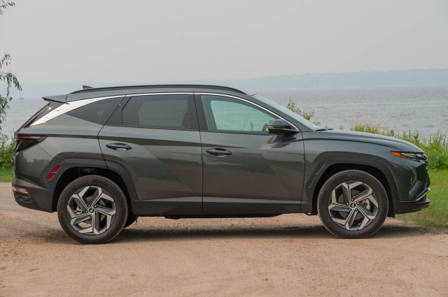2022 Hyundai Tucson Hybrid 2022 Hyundai Tucson Hybrid