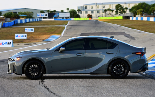 2022 Lexus IS 500 F Sport Performance Launch Edition 2022 Lexus IS 500 F Sport Performance Launch Edition
