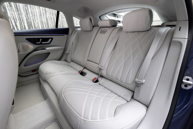 2022 Mercedes-Benz EQS first drive (EQS 450+) 2022 Mercedes-Benz EQS first drive (EQS 450+)
