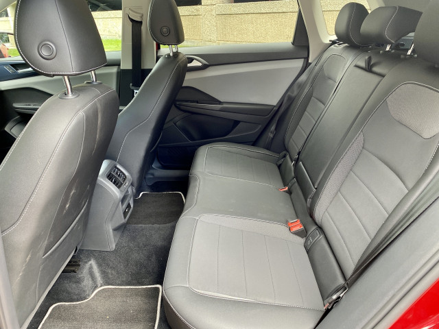 2022 Volkswagen Taos SE 2022 Volkswagen Taos SE