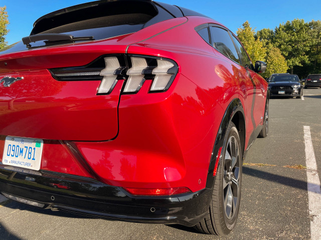 2021 Ford Mustang Mach-E 2021 Ford Mustang Mach-E