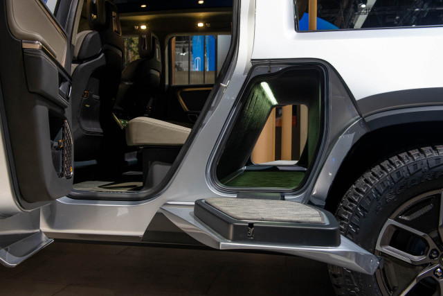 Rivian R1T, 2018 LA Auto Show Rivian R1T, 2018 LA Auto Show