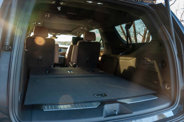 2022 Chevrolet Suburban 4WD Premier 2022 Chevrolet Suburban 4WD Premier