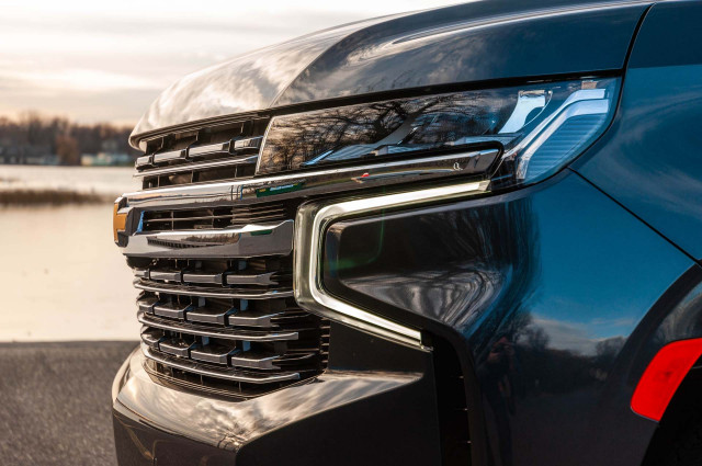 2022 Chevrolet Suburban 4WD Premier 2022 Chevrolet Suburban 4WD Premier