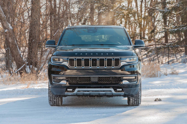 2022 Jeep Wagoneer Series II 4x4 2022 Jeep Wagoneer Series II 4x4