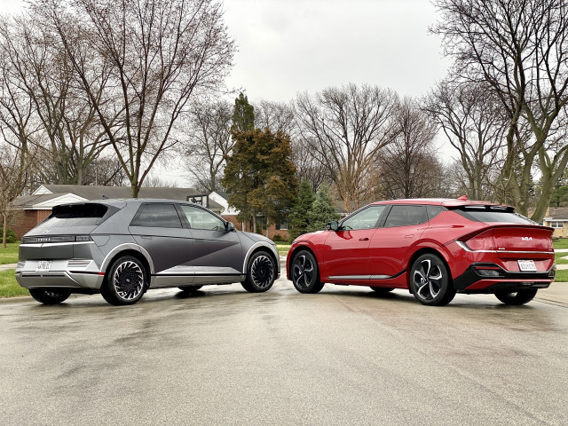 2022 Kia EV6, red, and 2022 Hyundai Ioniq 5 2022 Kia EV6, red, and 2022 Hyundai Ioniq 5