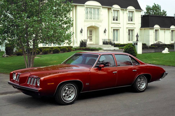 a red 1973 pontiac grand am