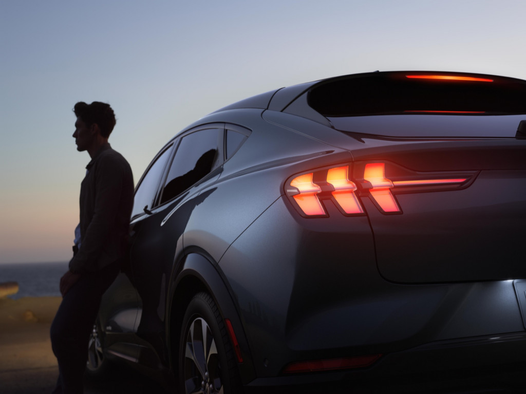 2021 Ford Mustang Mach-E 2021 Ford Mustang Mach-E