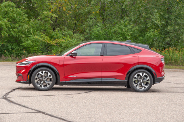 2021 Ford Mustang Mach-E 2021 Ford Mustang Mach-E