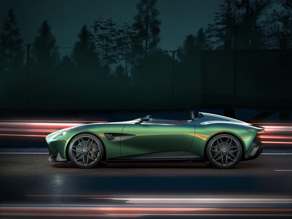 Aston Martin DBR22 (Credit: Aston Martin)