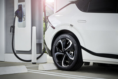 Majesty 9 Solus TA91 EV and Crugen HP71 EV added to Kumho Tire’s expanding EV tire offerings