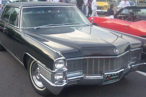 a black cadillac fleetwood 60 special