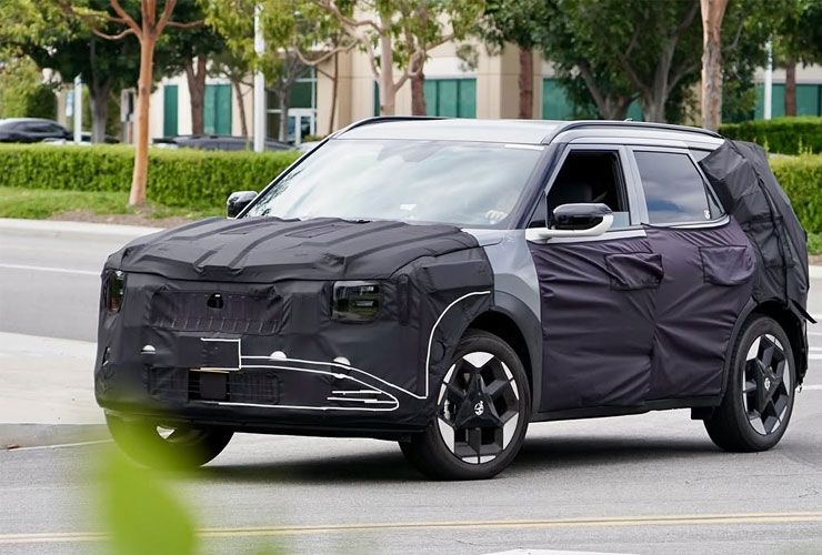 new kia seltos spy shot new kia seltos spy shot