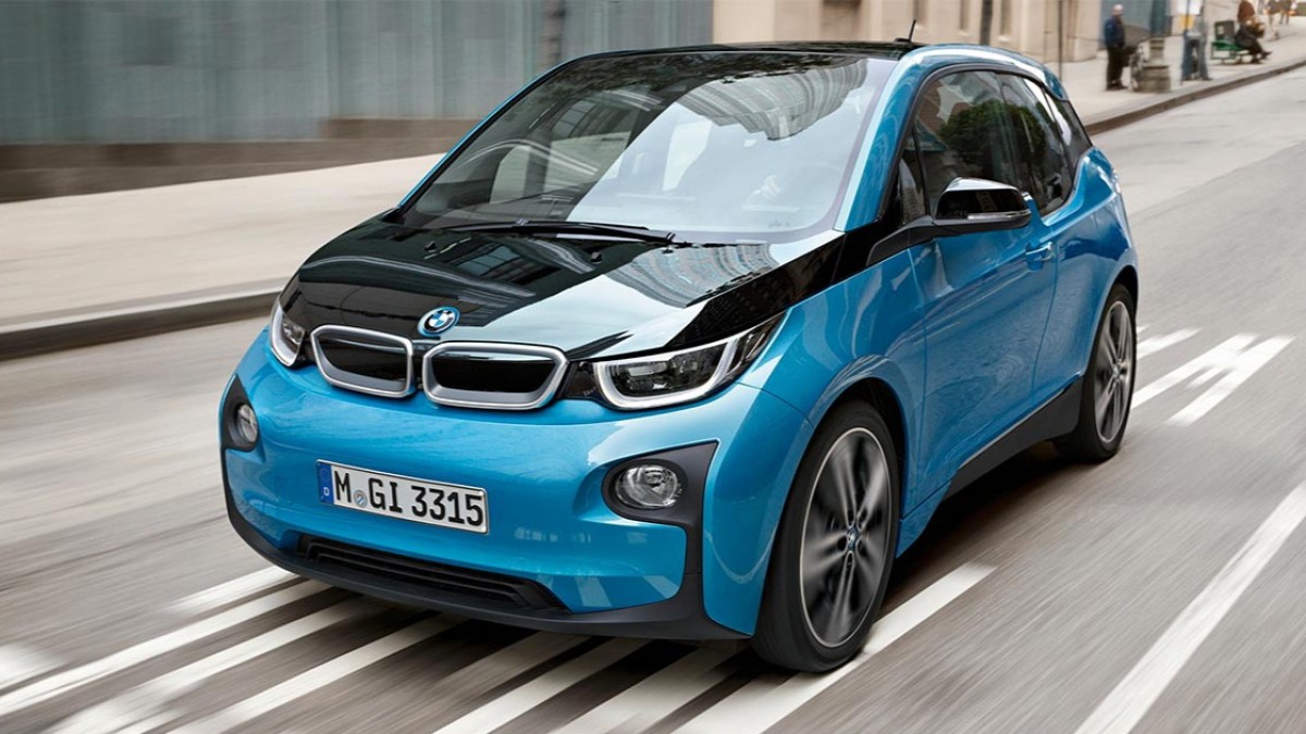 BMW reconsiders range extender technology for future X5 and 7 Series electric vehicles