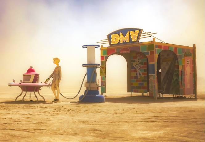 DMV on a dusty morning, 2022 (Photo by Adilson Emboava)